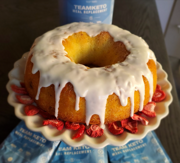 Strawberries and Cream Pound Cake