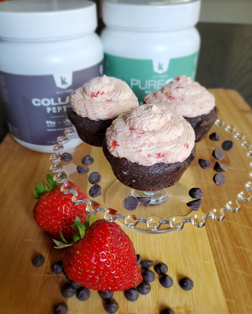 Keto Chocolate Strawberry Brownie Bites