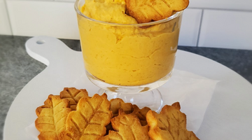 Keto Pumpkin Cheesecak Dip with Pie Crust Cookies