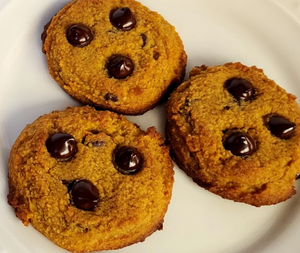 Pumpkin Spice Chocolate Chip Cookie